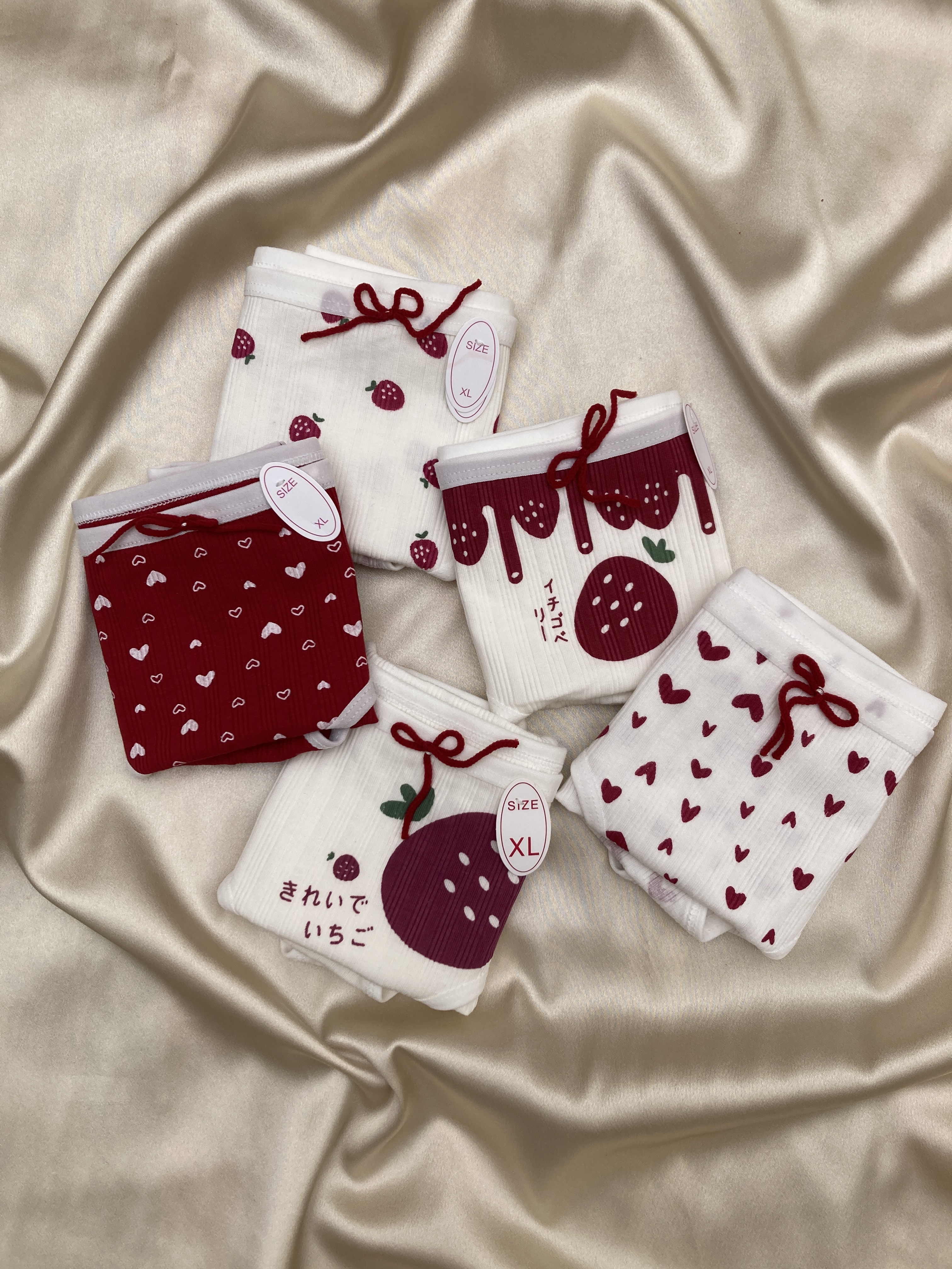 شورت عروسکی توت فرنگی جیگری