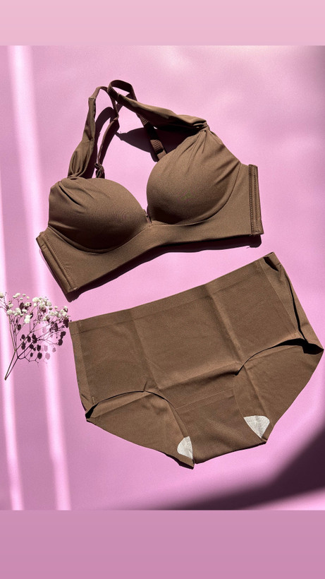 نسکافه ای ۷۵