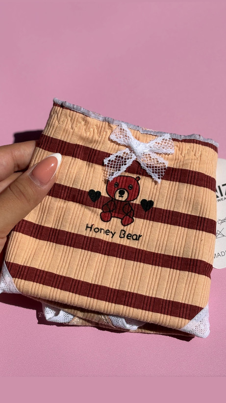 شورت honey bear 🐻♥️